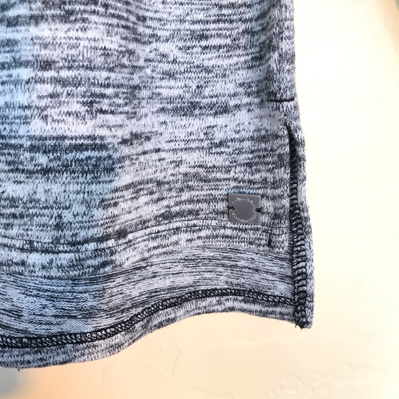 Calvin Klein performance top size XS - Picture 2 of 2